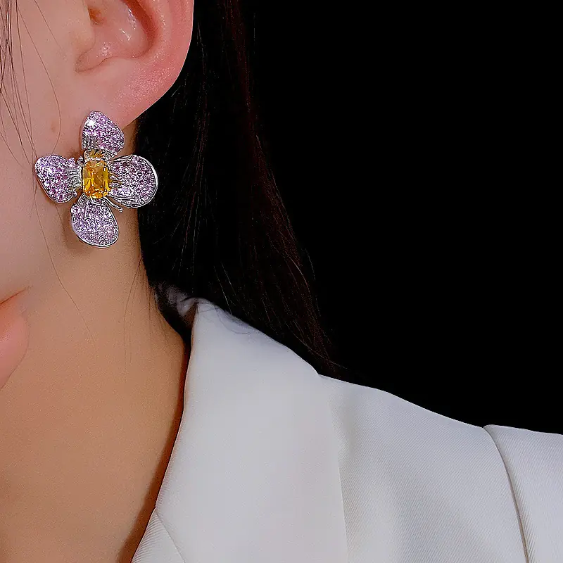 Exquisite women's petal earrings Wholesale