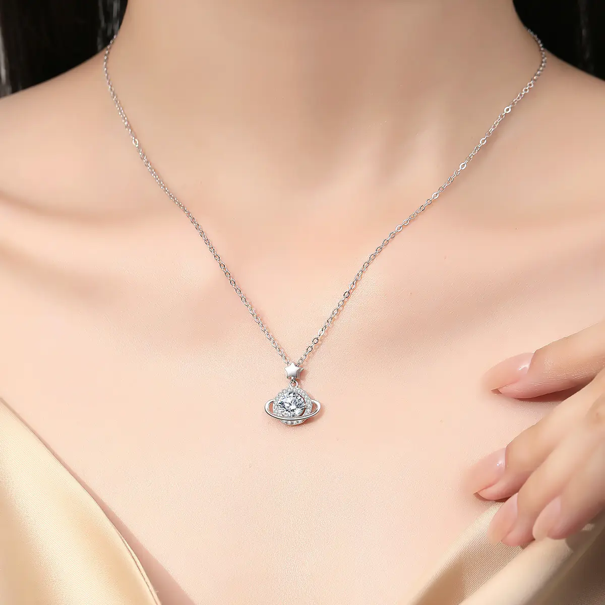 New S925 Sterling Silver Moissanite Planet Necklace Wholesale